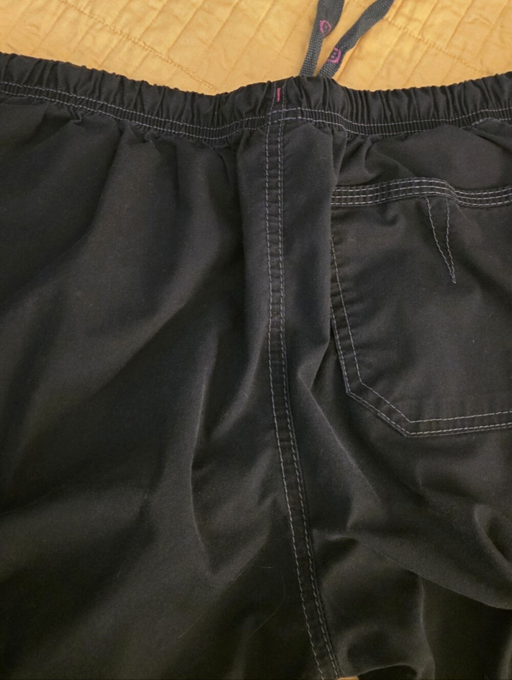 Wonderwink Black Women's Cargo Flare Scrub Pant Size M Petite - Picture 6 of 6